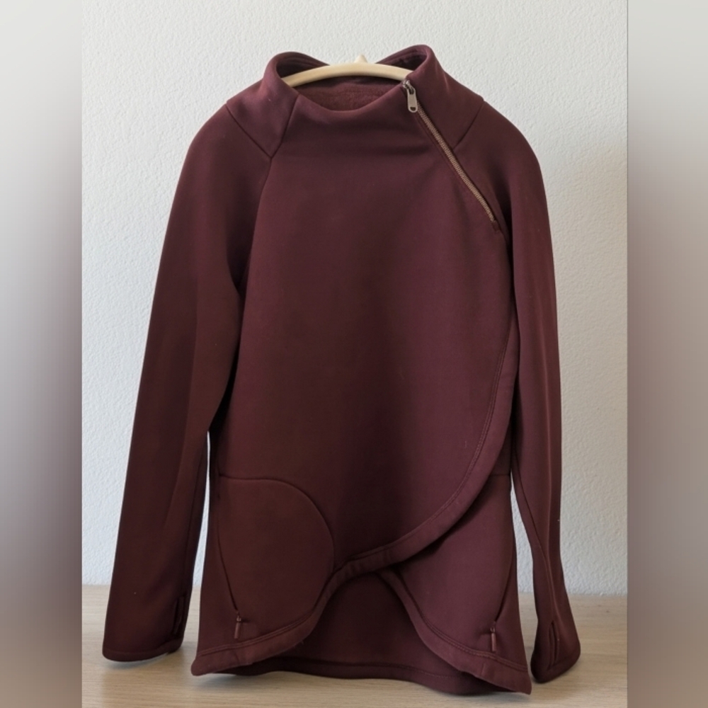 Athleta Burgundy Cozy Karma Asymmetrical Zip Sweatshirt Size M